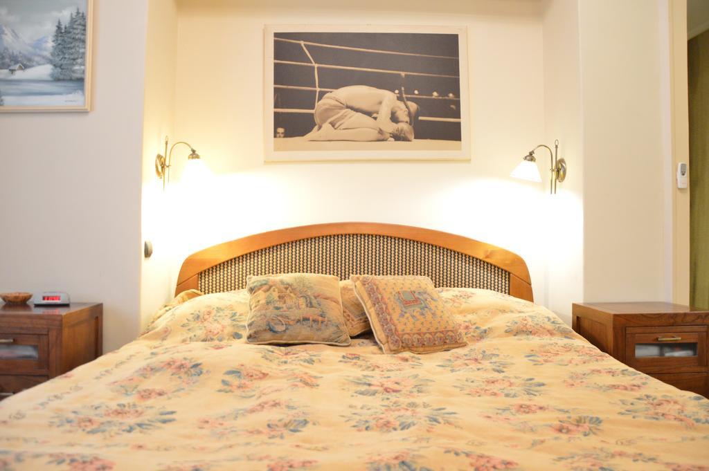 Classic Flat At Basilica Apartment Budapest Exterior photo