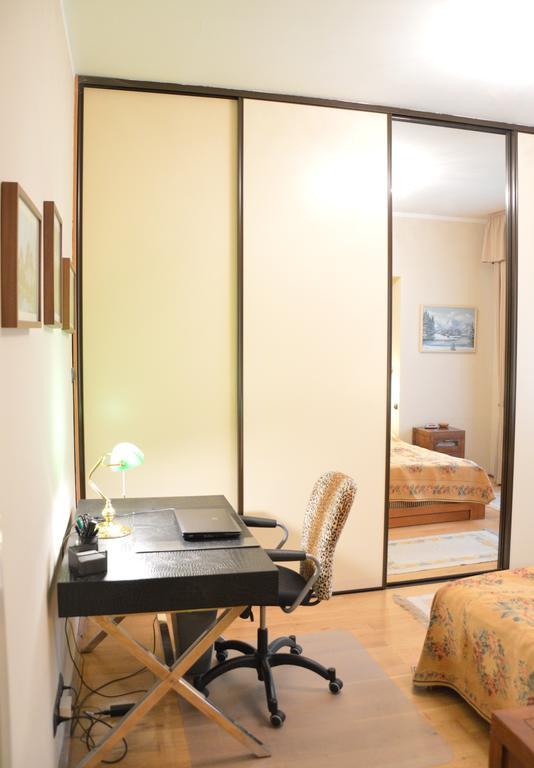 Classic Flat At Basilica Apartment Budapest Exterior photo